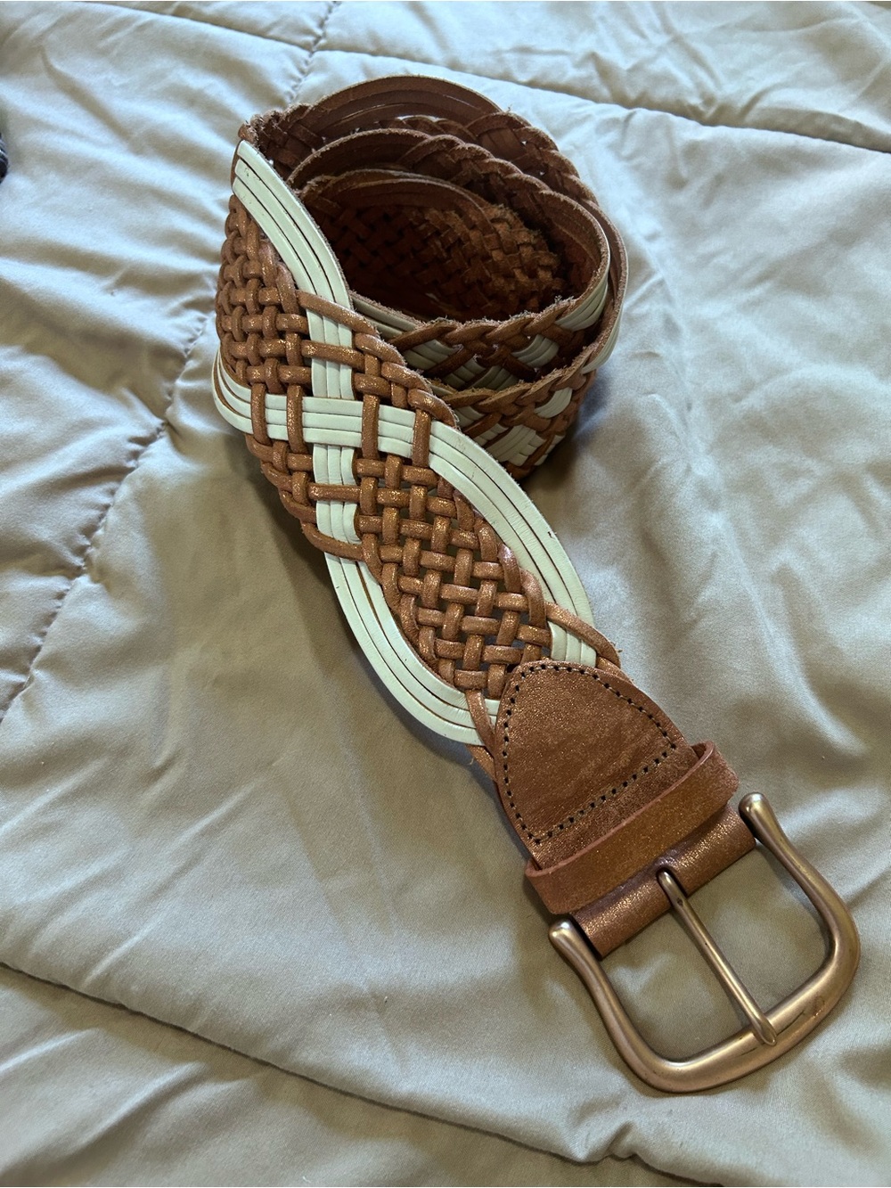 Linea Pelle Braided Brown and Cream Leather Belt size Small NWOT